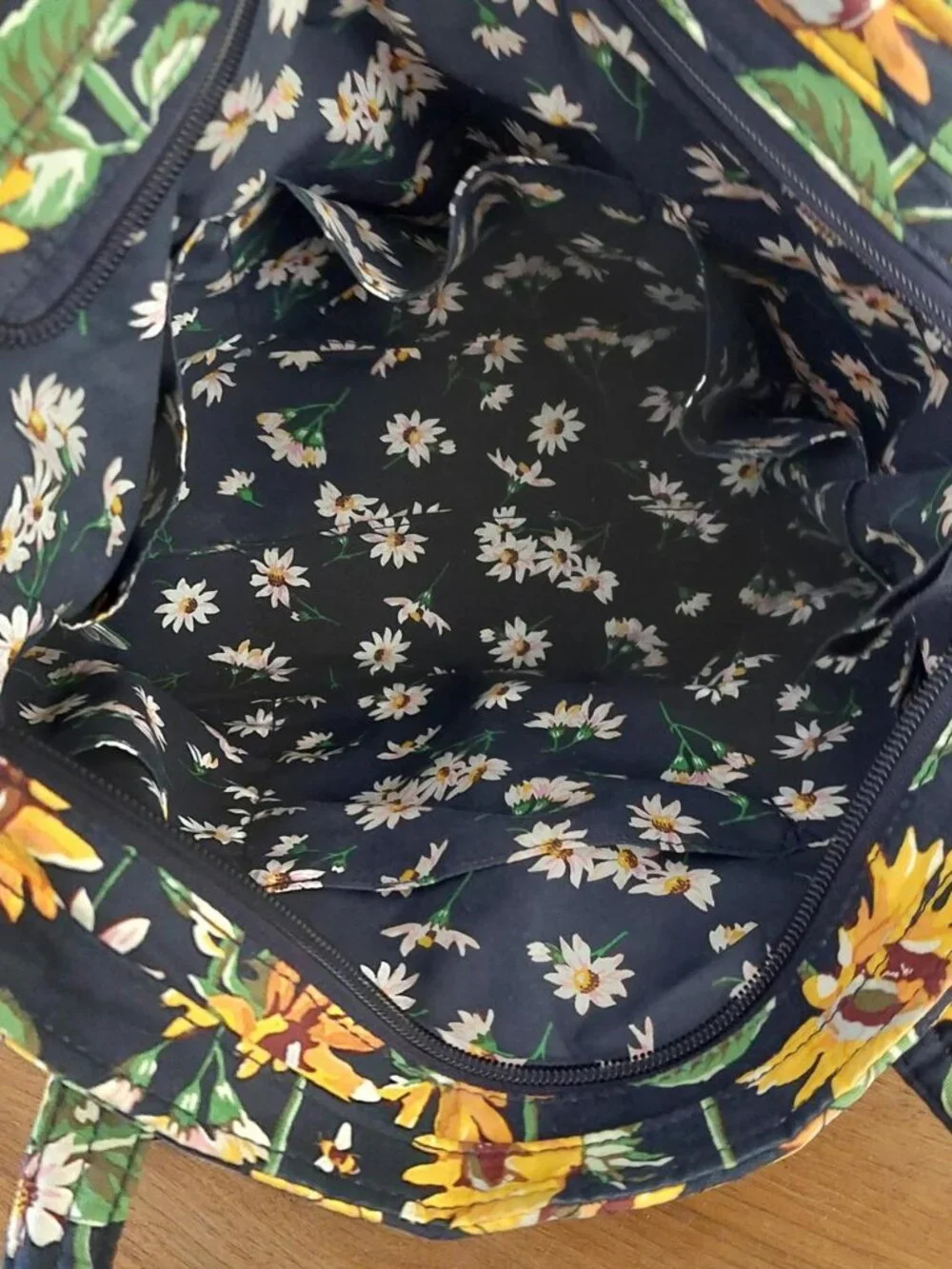 RARE Vera Bradley Sunflowers Small Vera Tote Bag featuring a quilted exterior